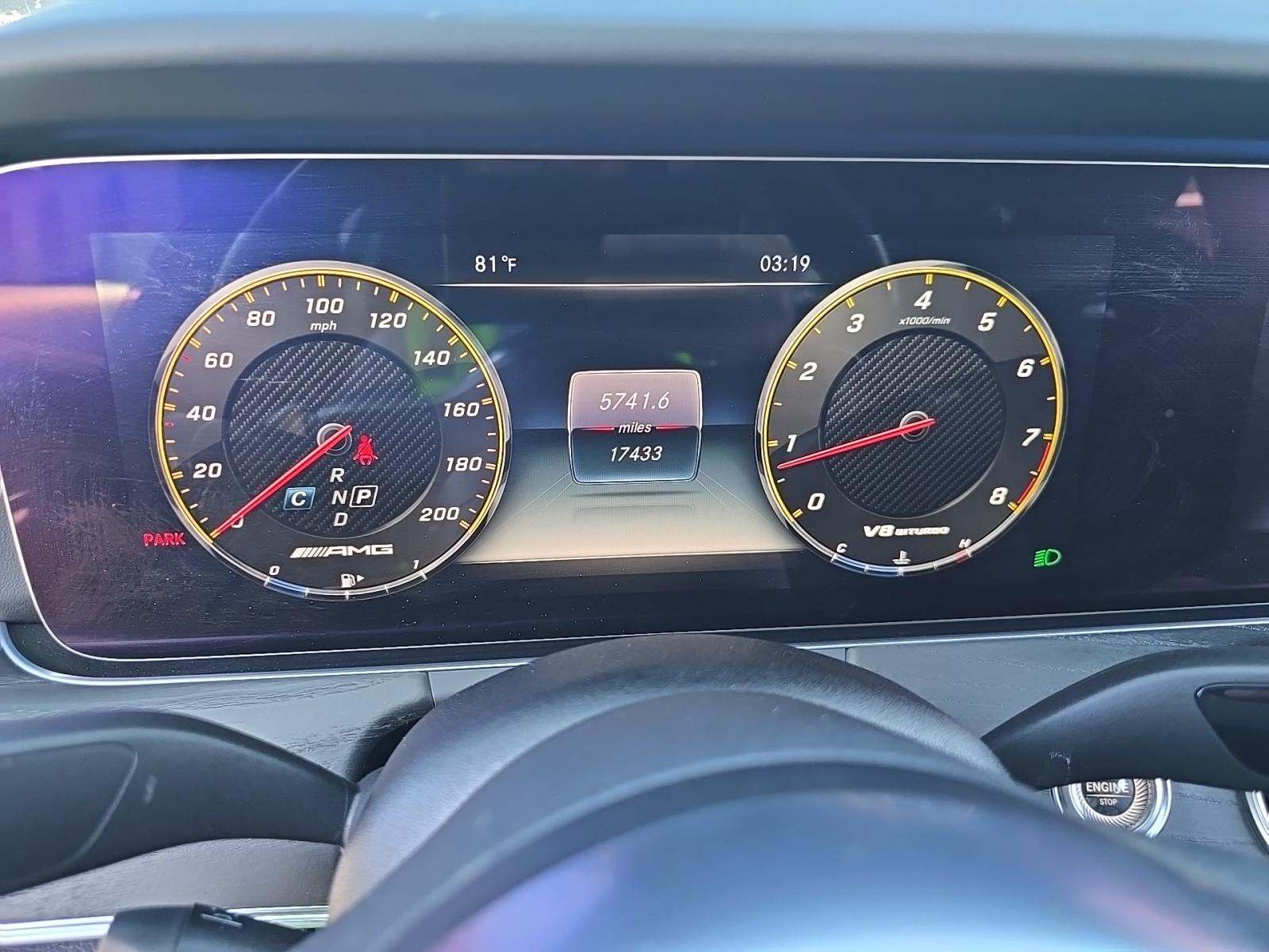 MERCEDES-BENZ E-CLASS - 9