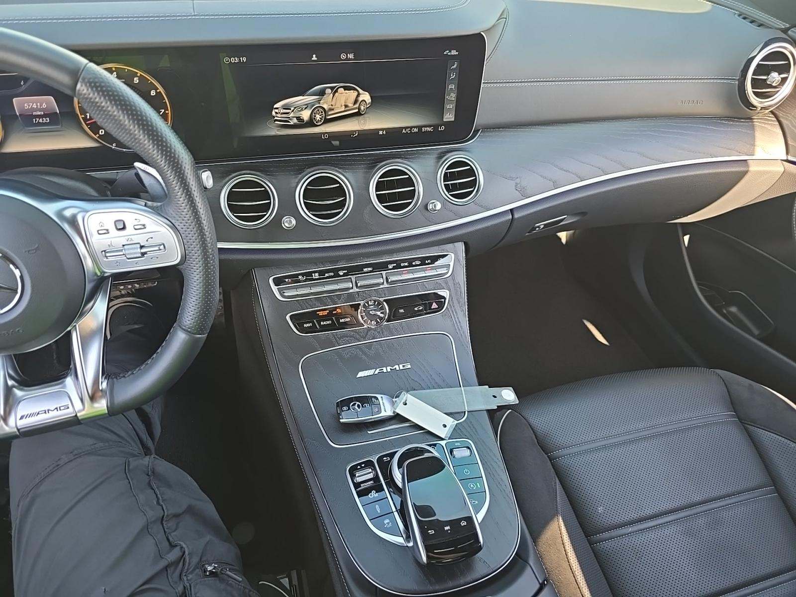 MERCEDES-BENZ E-CLASS - 10