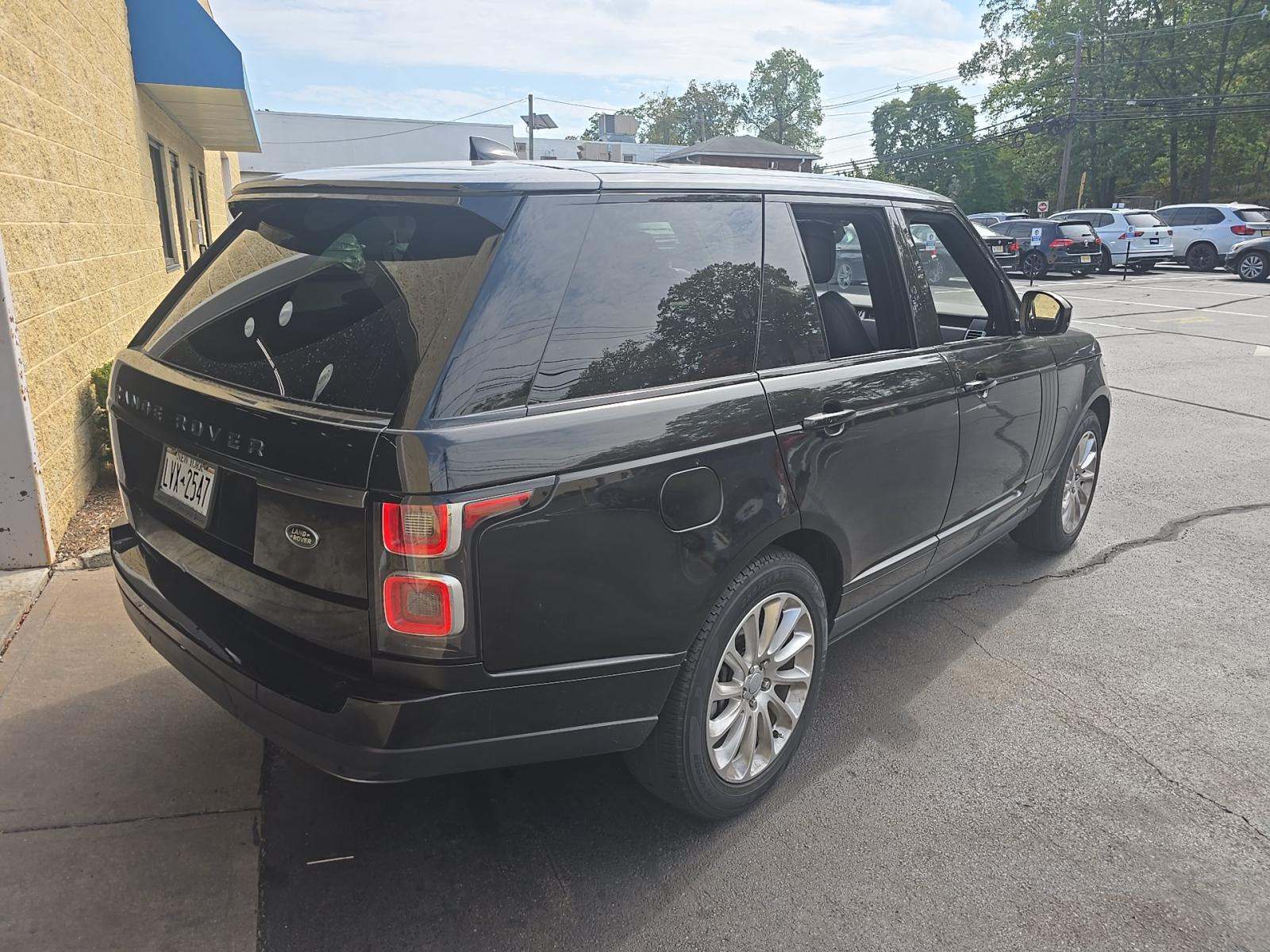 2022 Land Rover Range Rover Base AWD