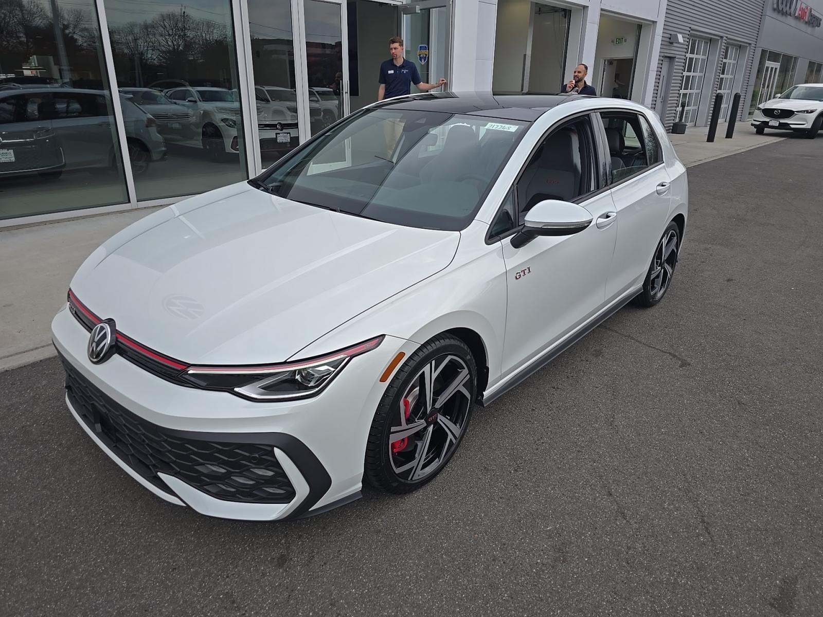 2025 Volkswagen Golf GTI 2.0T SE FWD