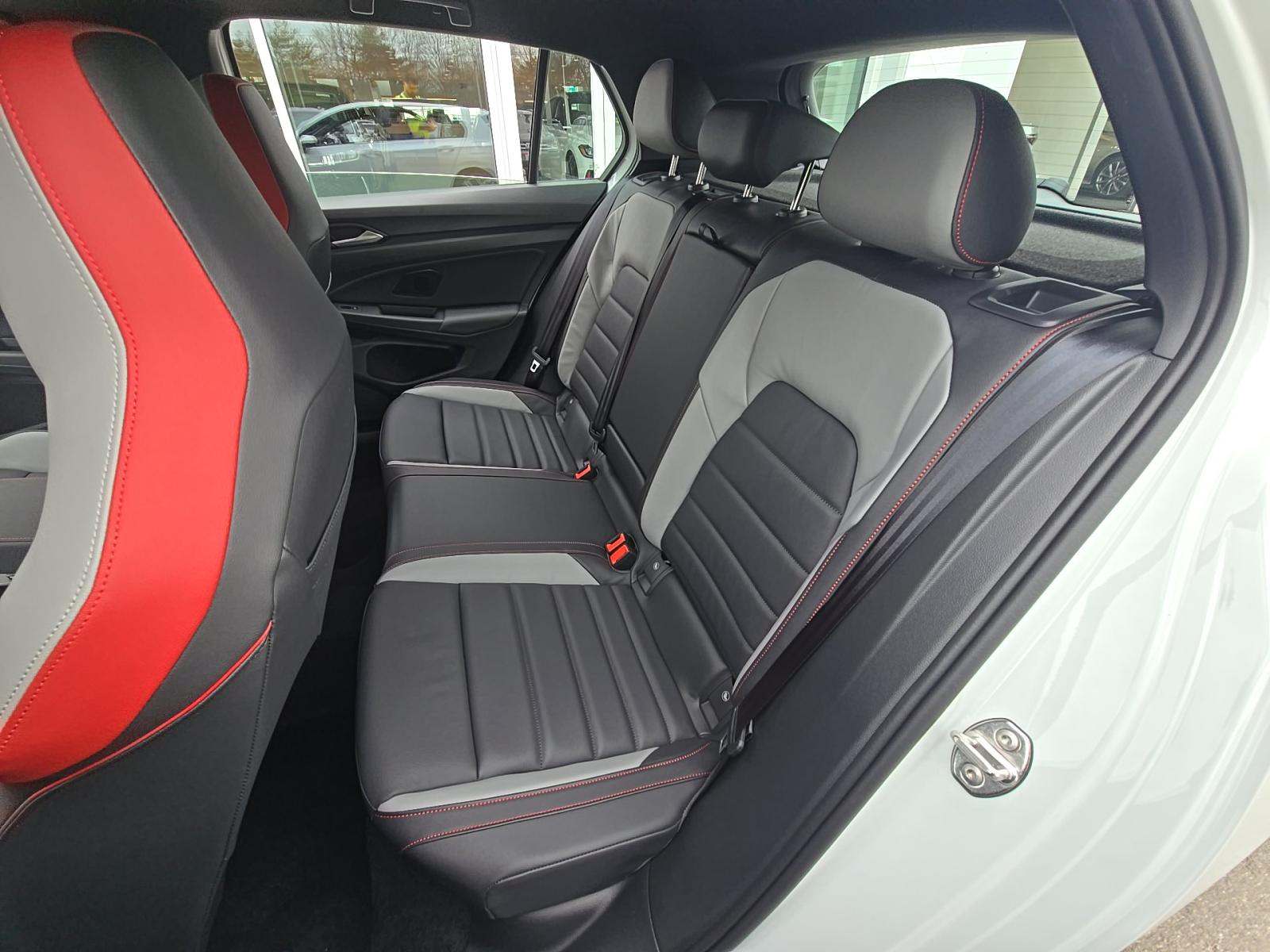 2025 Volkswagen Golf GTI 2.0T SE FWD