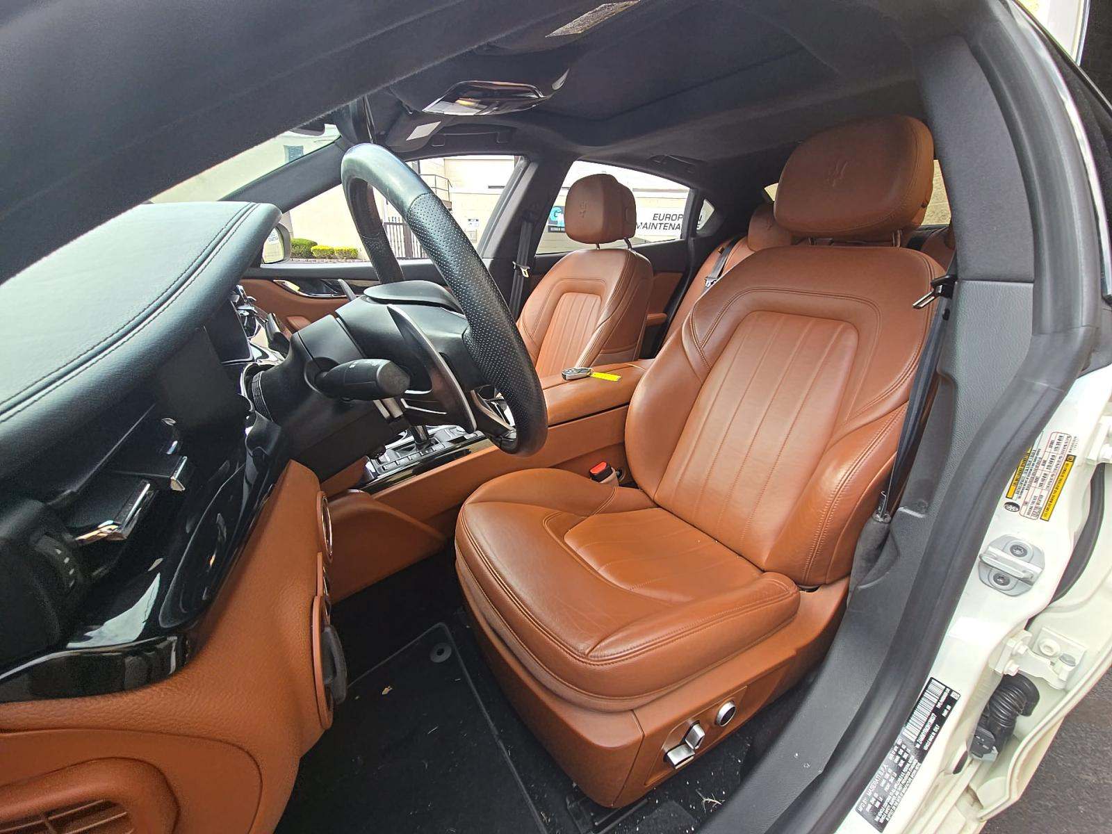 2022 Maserati Quattroporte Modena Q4 AWD