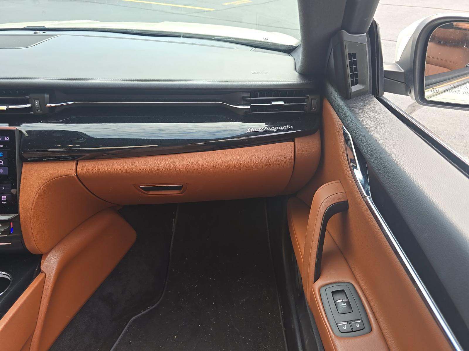 2022 Maserati Quattroporte Modena Q4 AWD