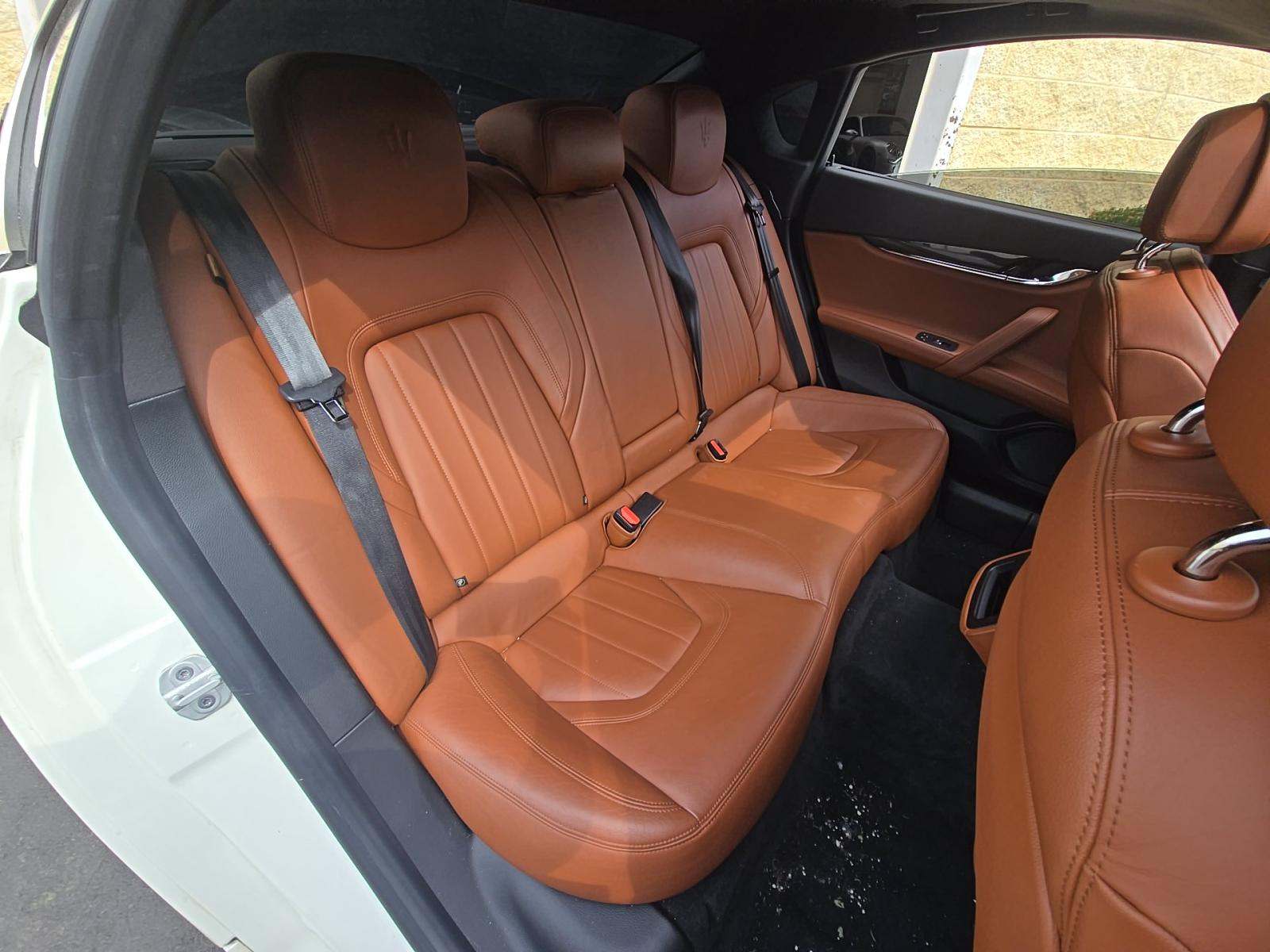 2022 Maserati Quattroporte Modena Q4 AWD