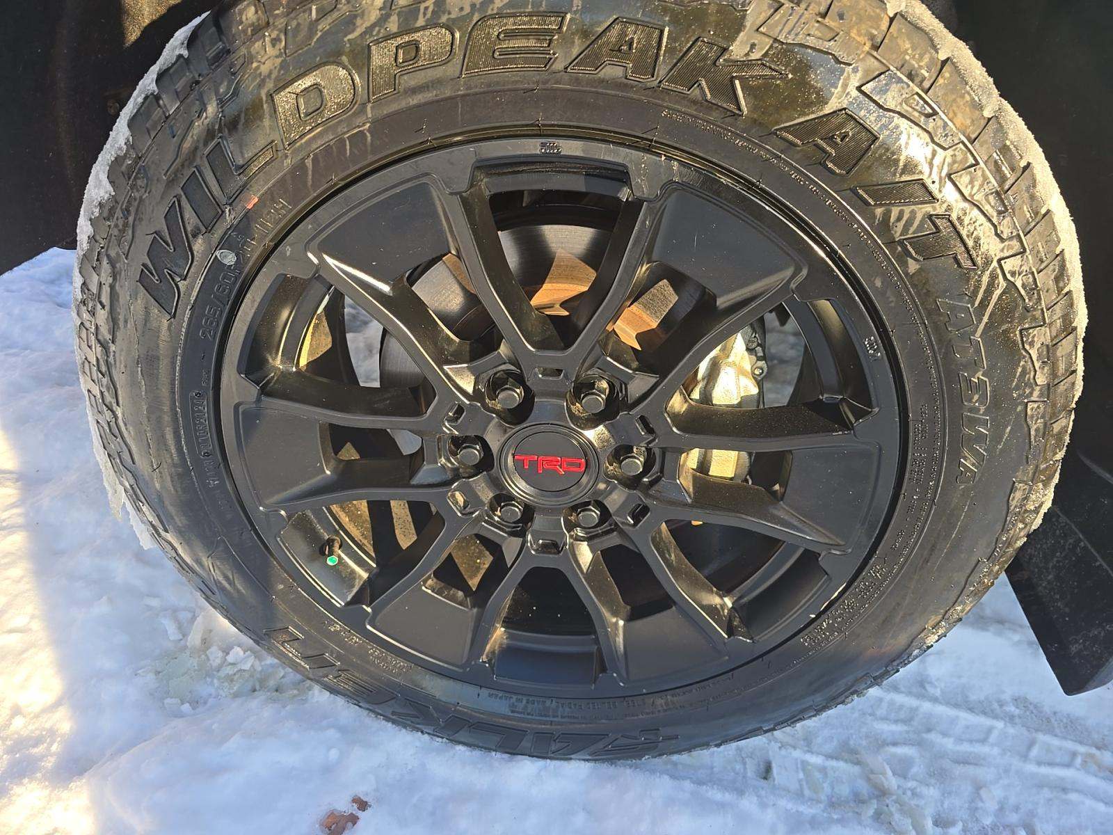 2024 Toyota Tundra SR5 AWD