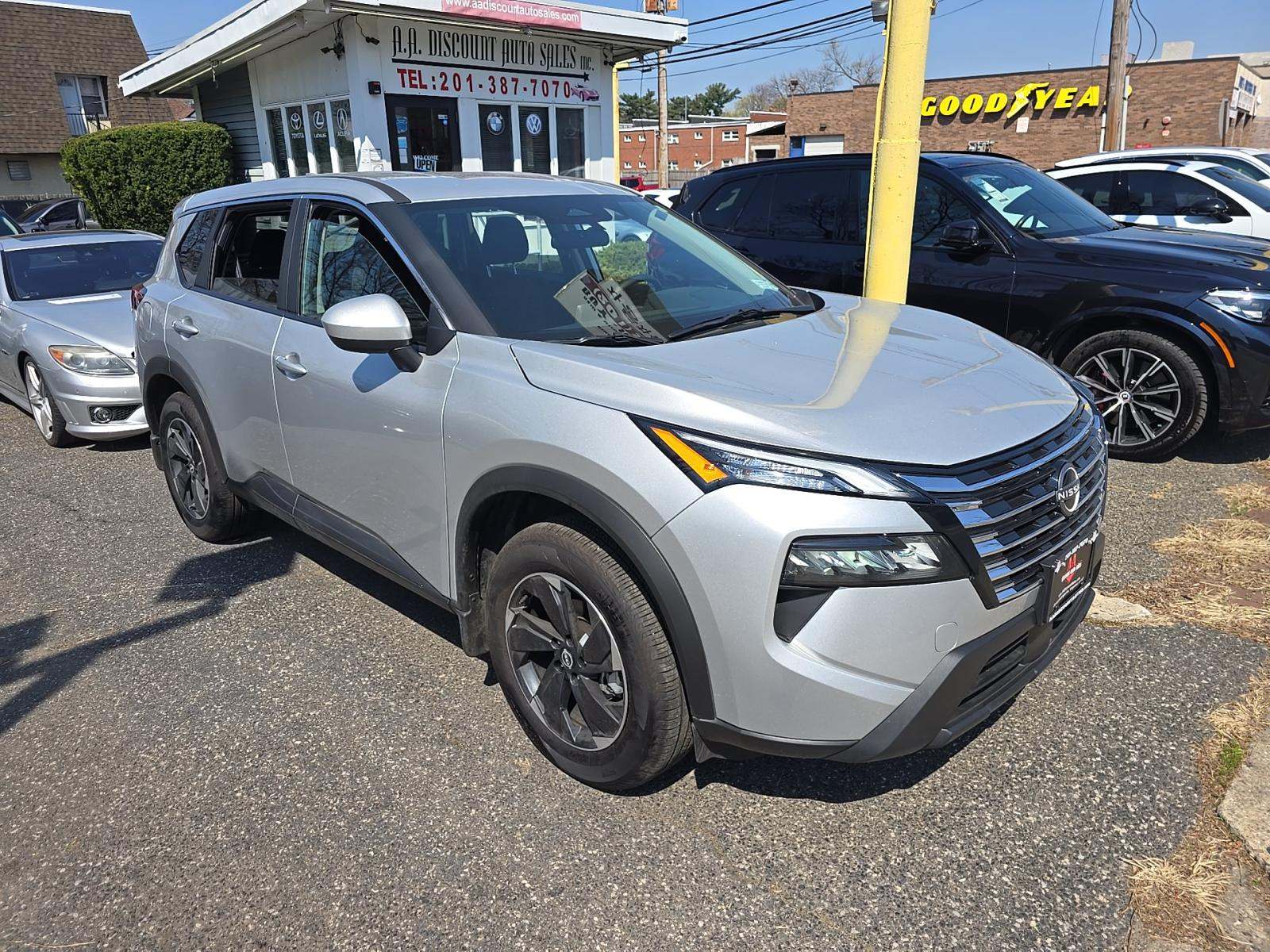 2025 Nissan Rogue SV AWD
