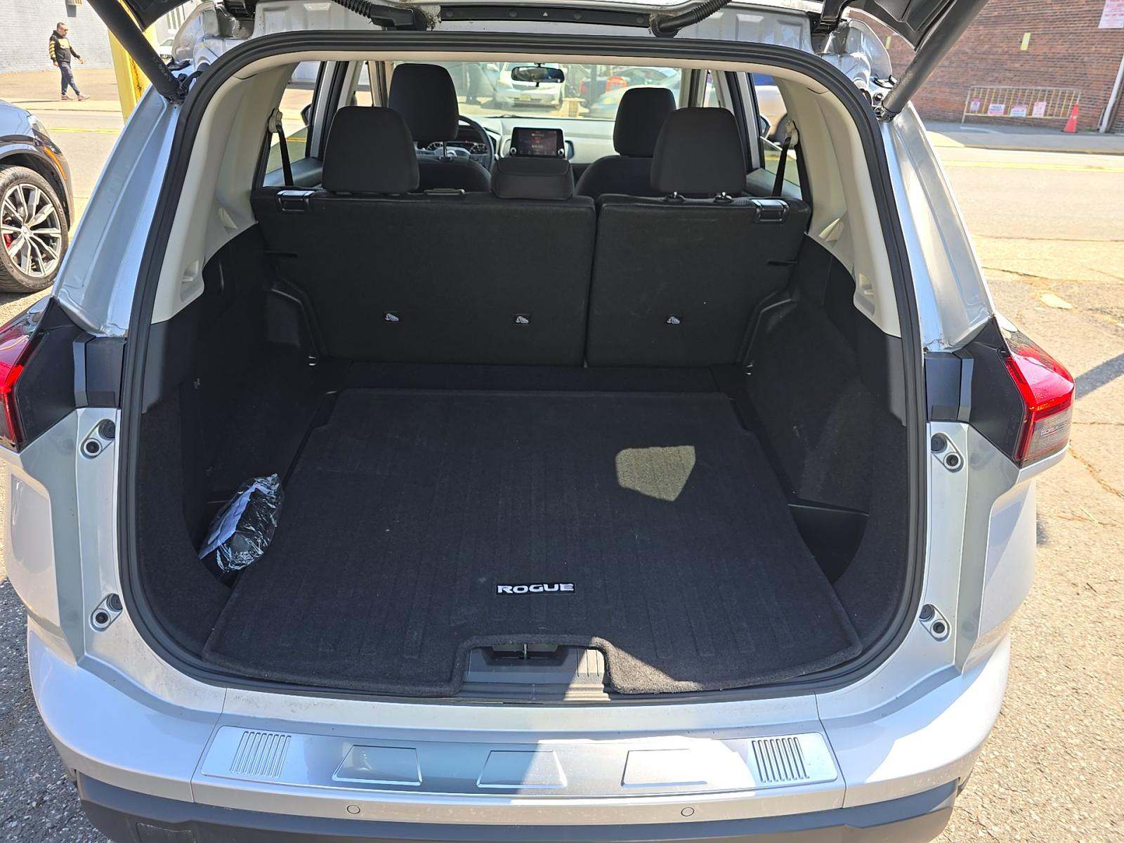 2025 Nissan Rogue SV AWD