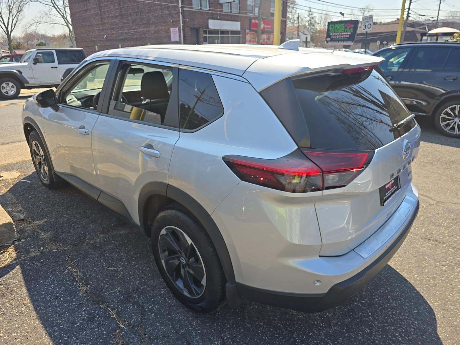 2025 Nissan Rogue SV AWD