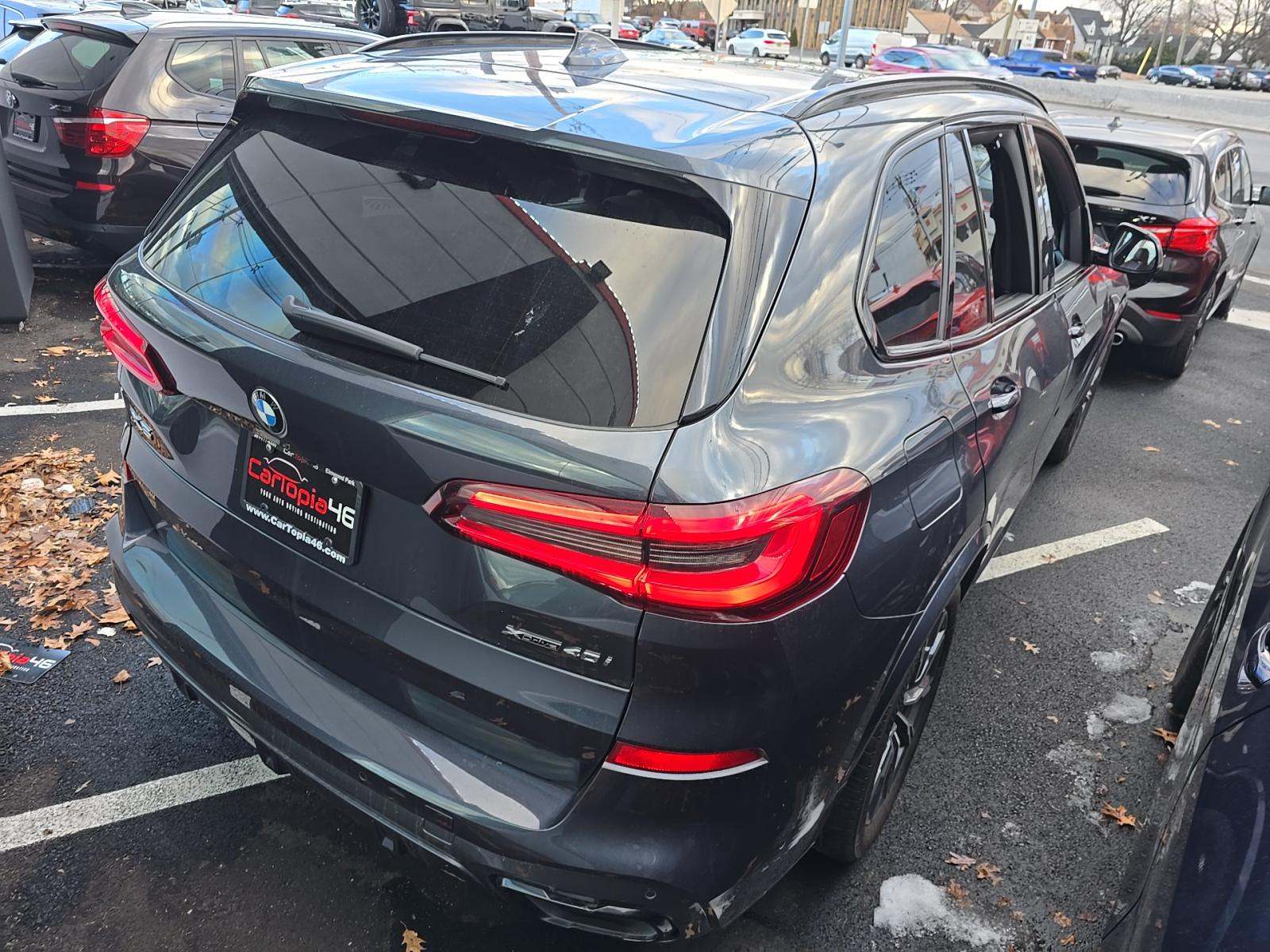 2022 BMW X5 xDrive40i AWD