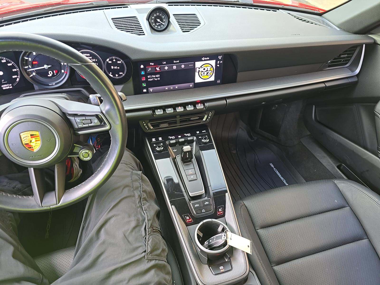 2022 Porsche 911 Carrera RWD