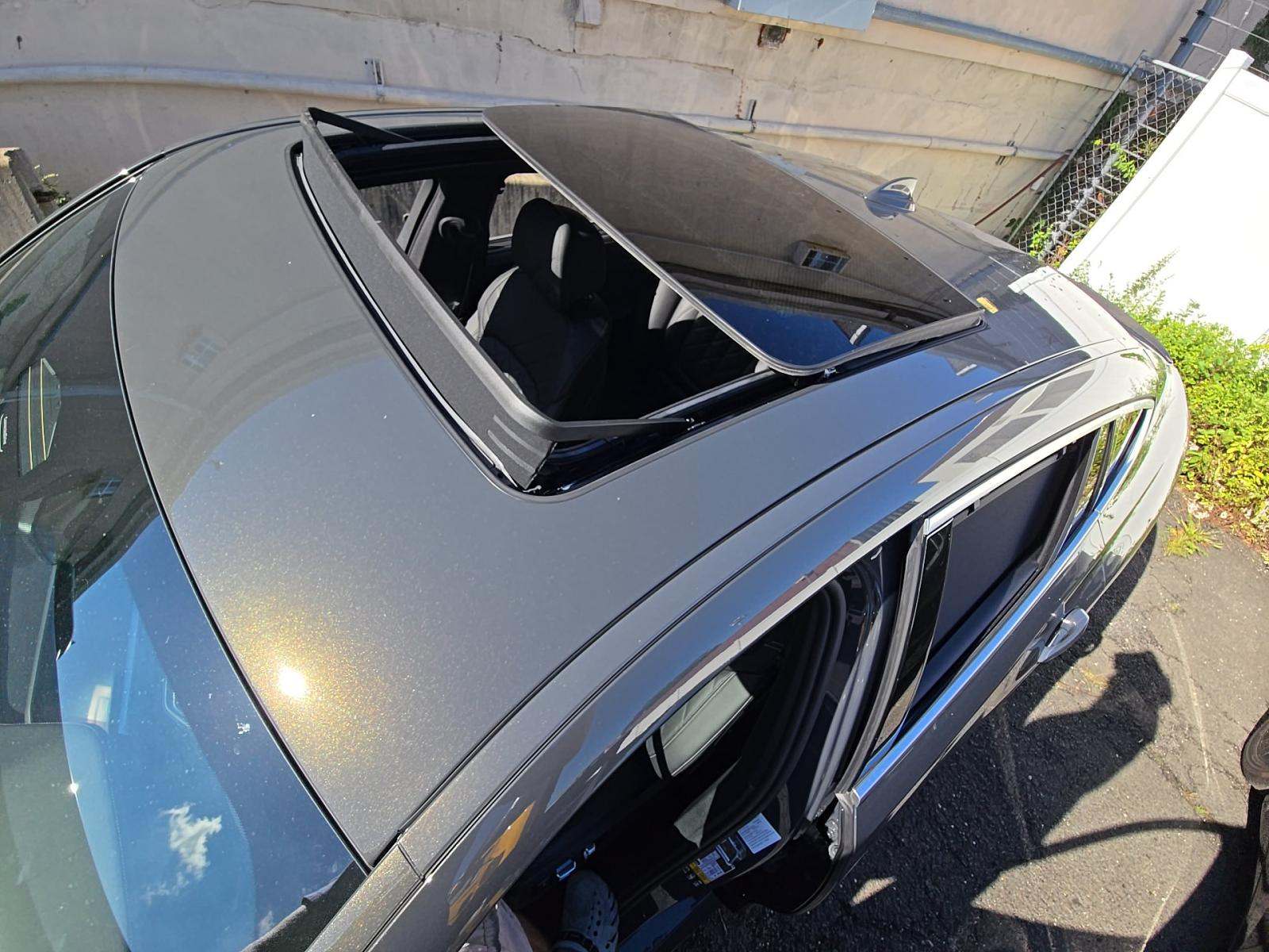 2023 BMW X6 xDrive40i AWD