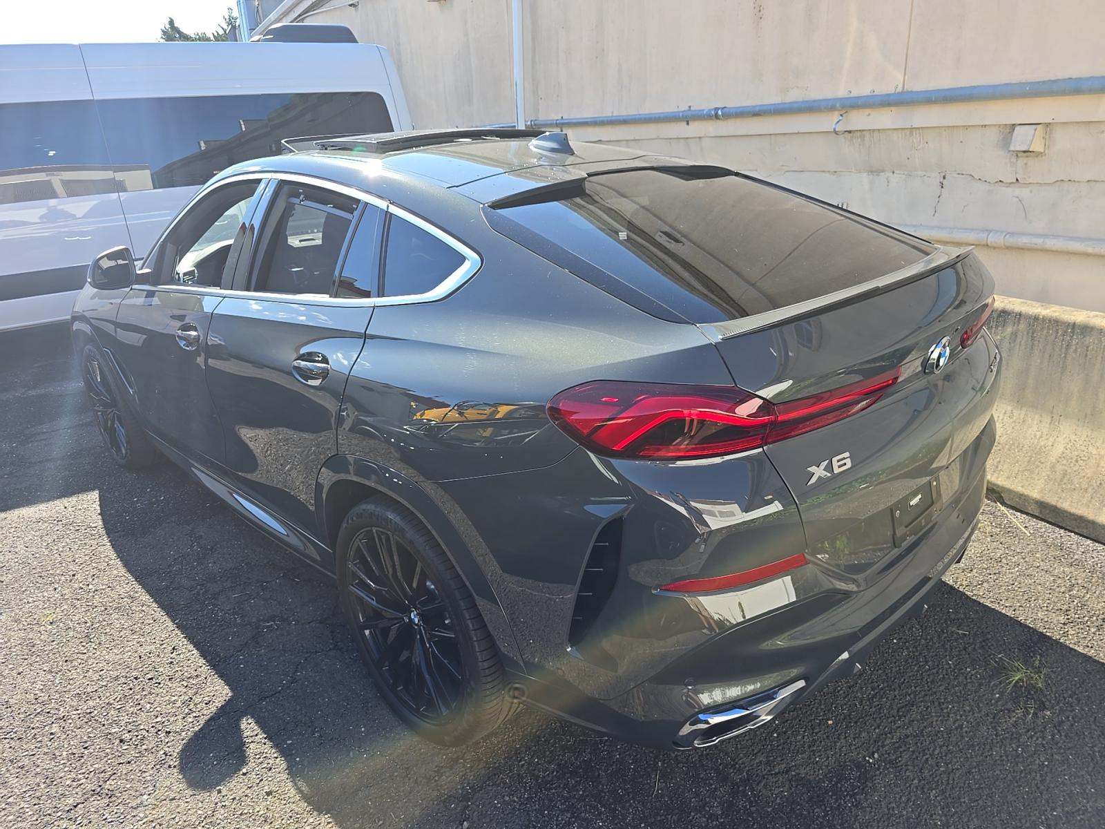 2023 BMW X6 xDrive40i AWD