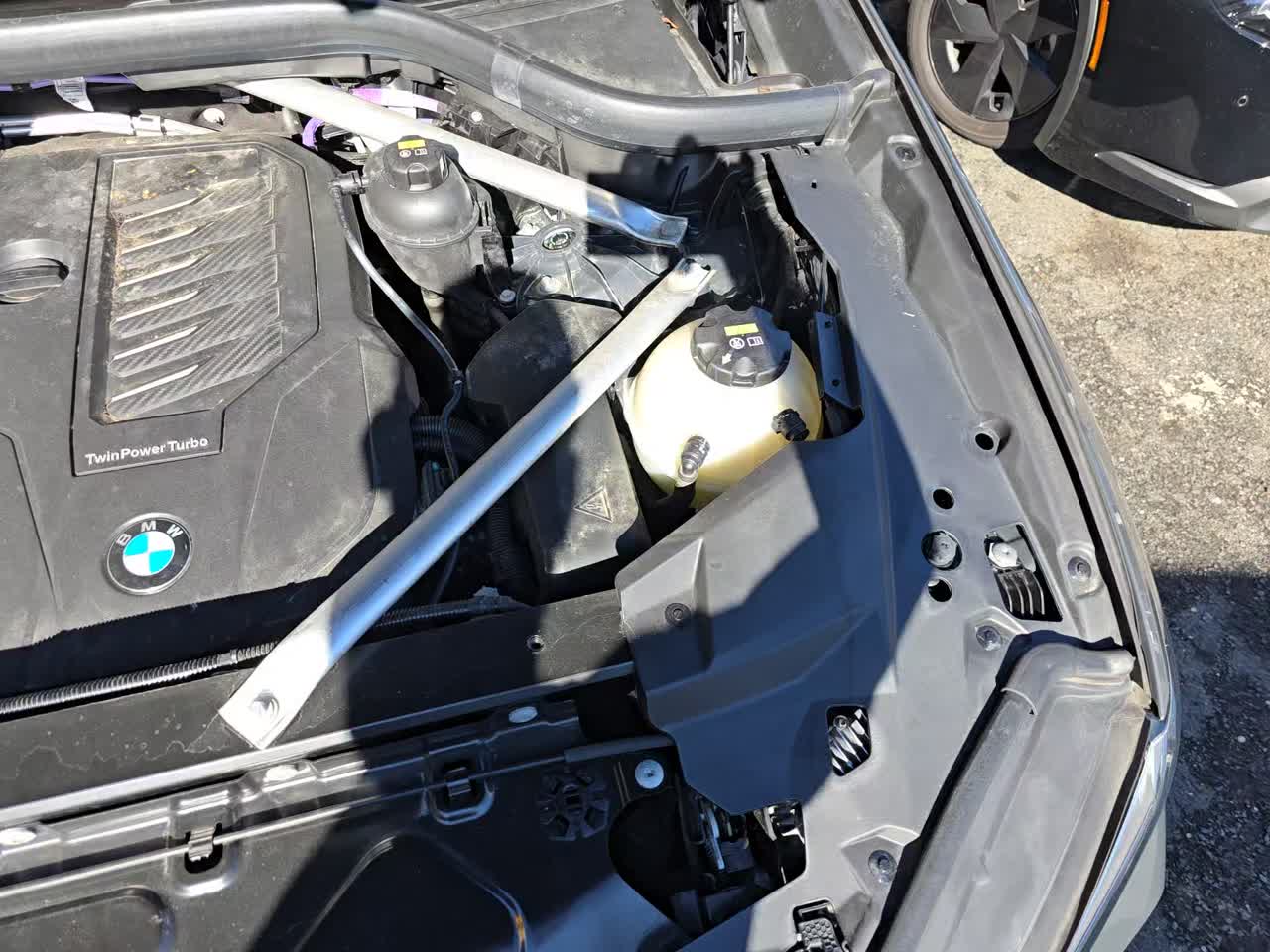 2023 BMW X6 xDrive40i AWD