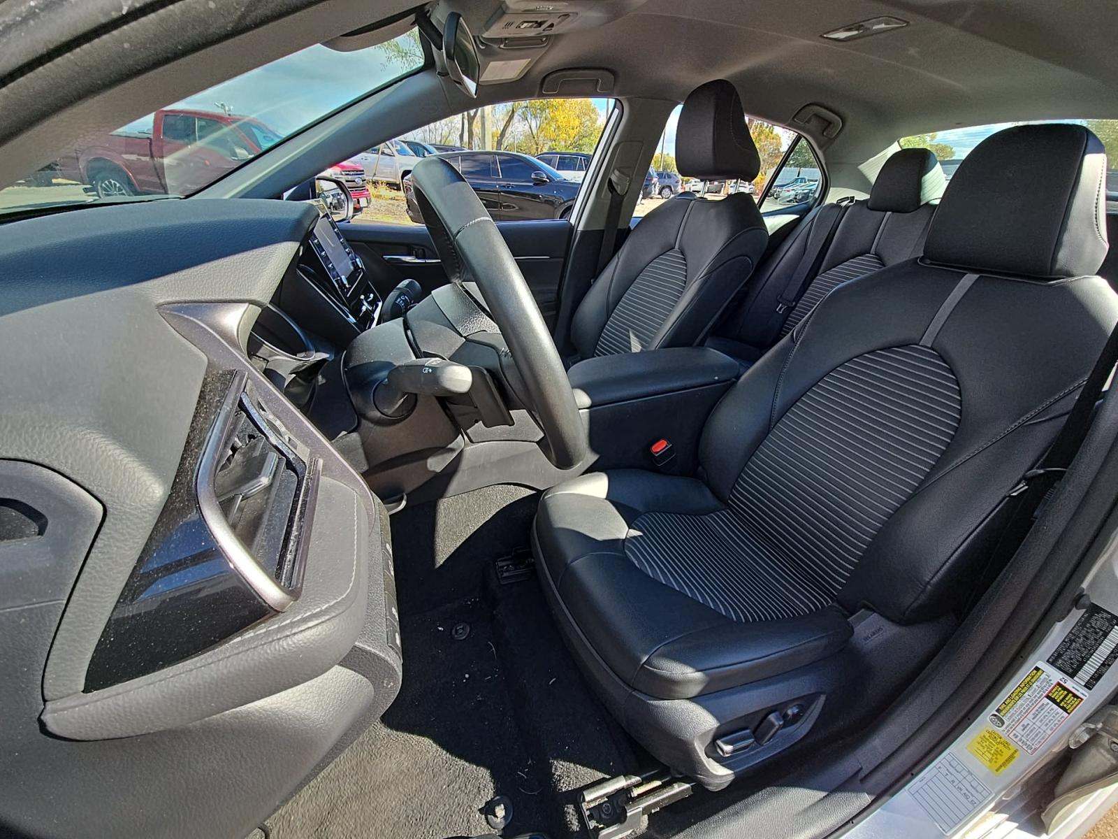 2024 Toyota Camry SE FWD