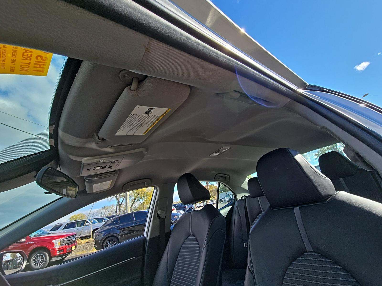 2024 Toyota Camry SE FWD