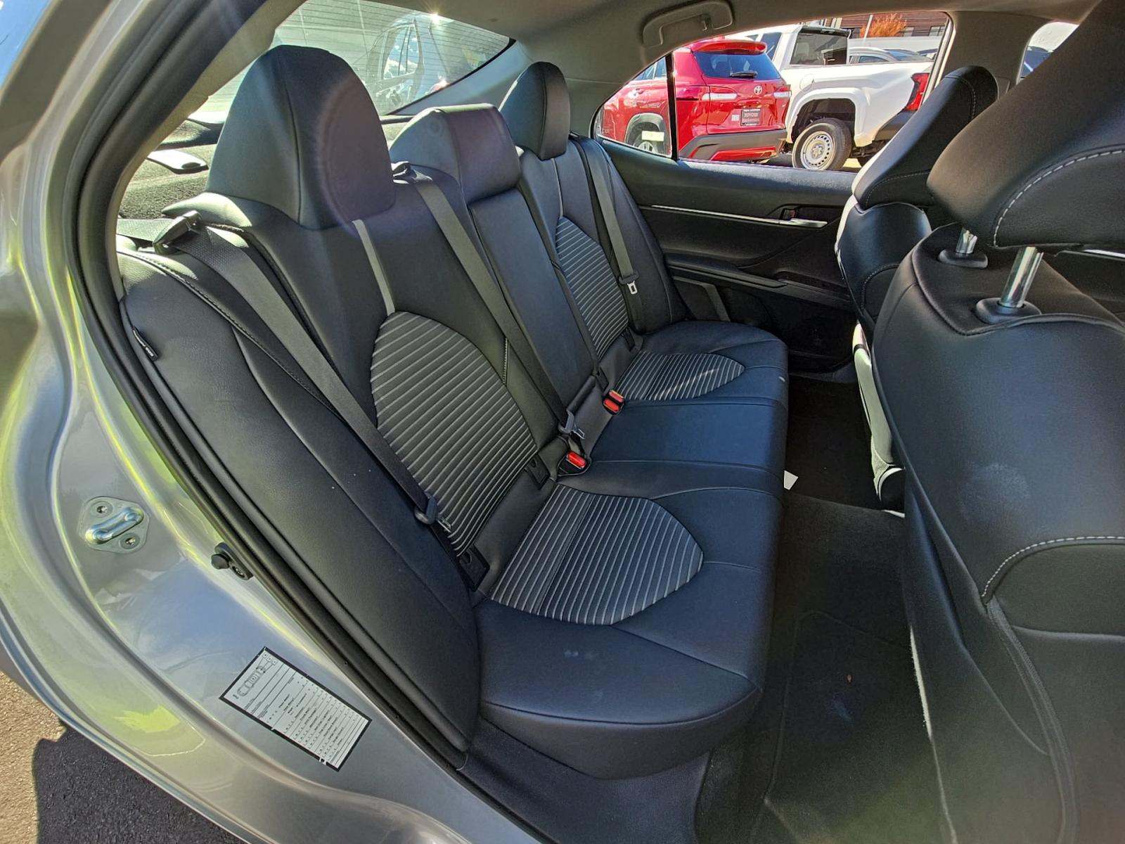 2024 Toyota Camry SE FWD