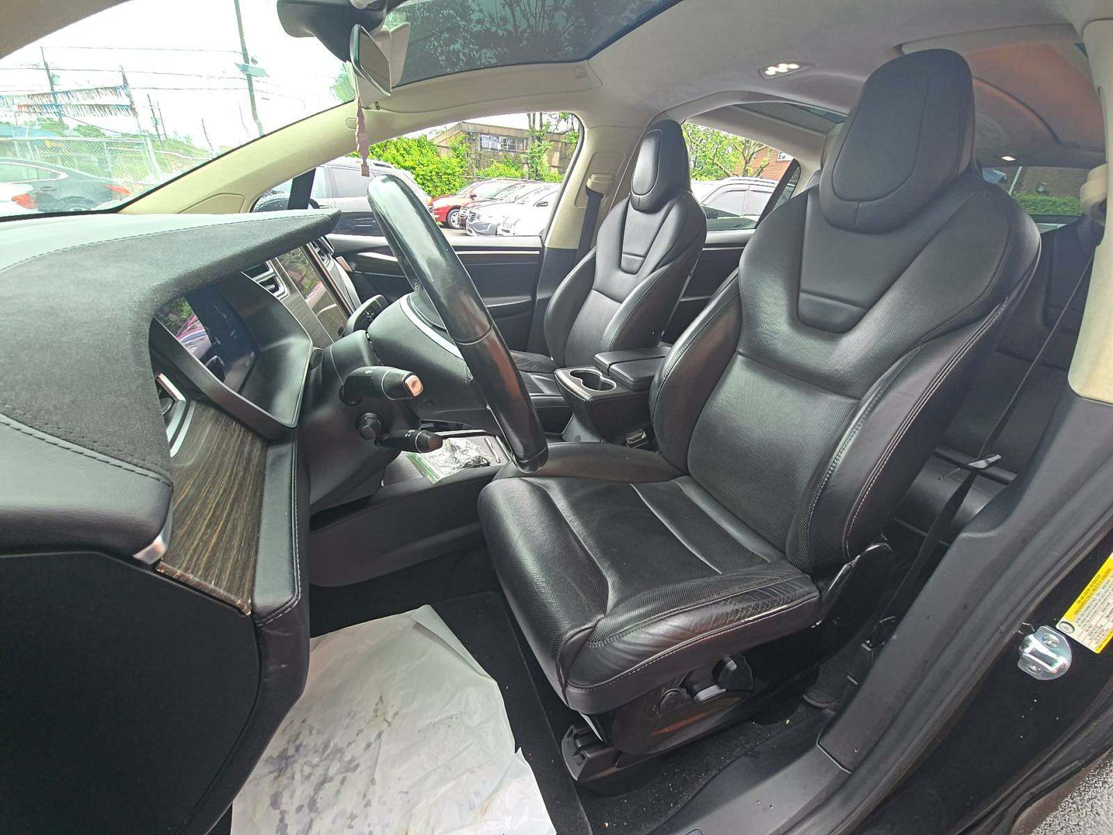 2016 Tesla Model X 90D AWD