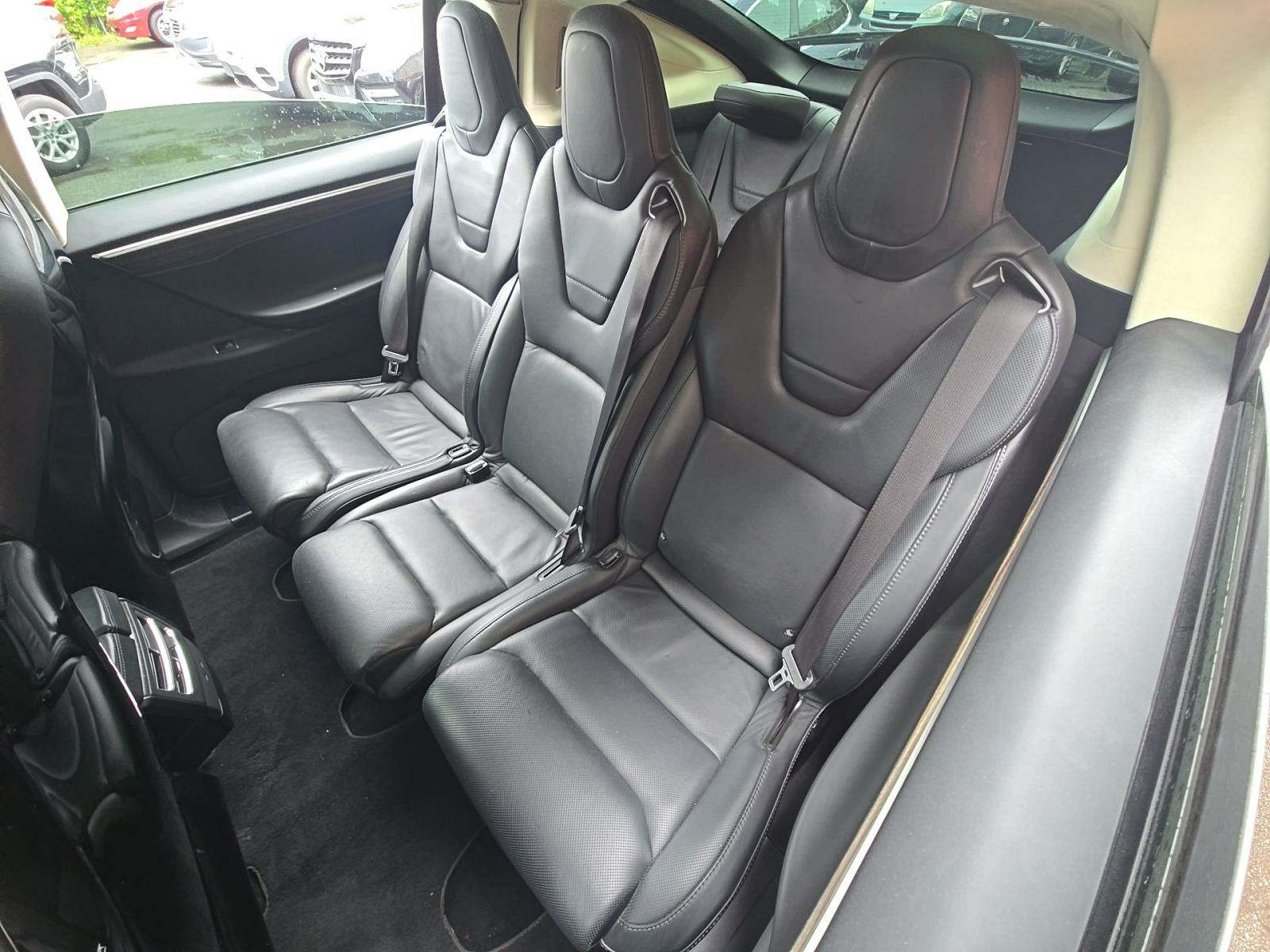 2016 Tesla Model X 90D AWD