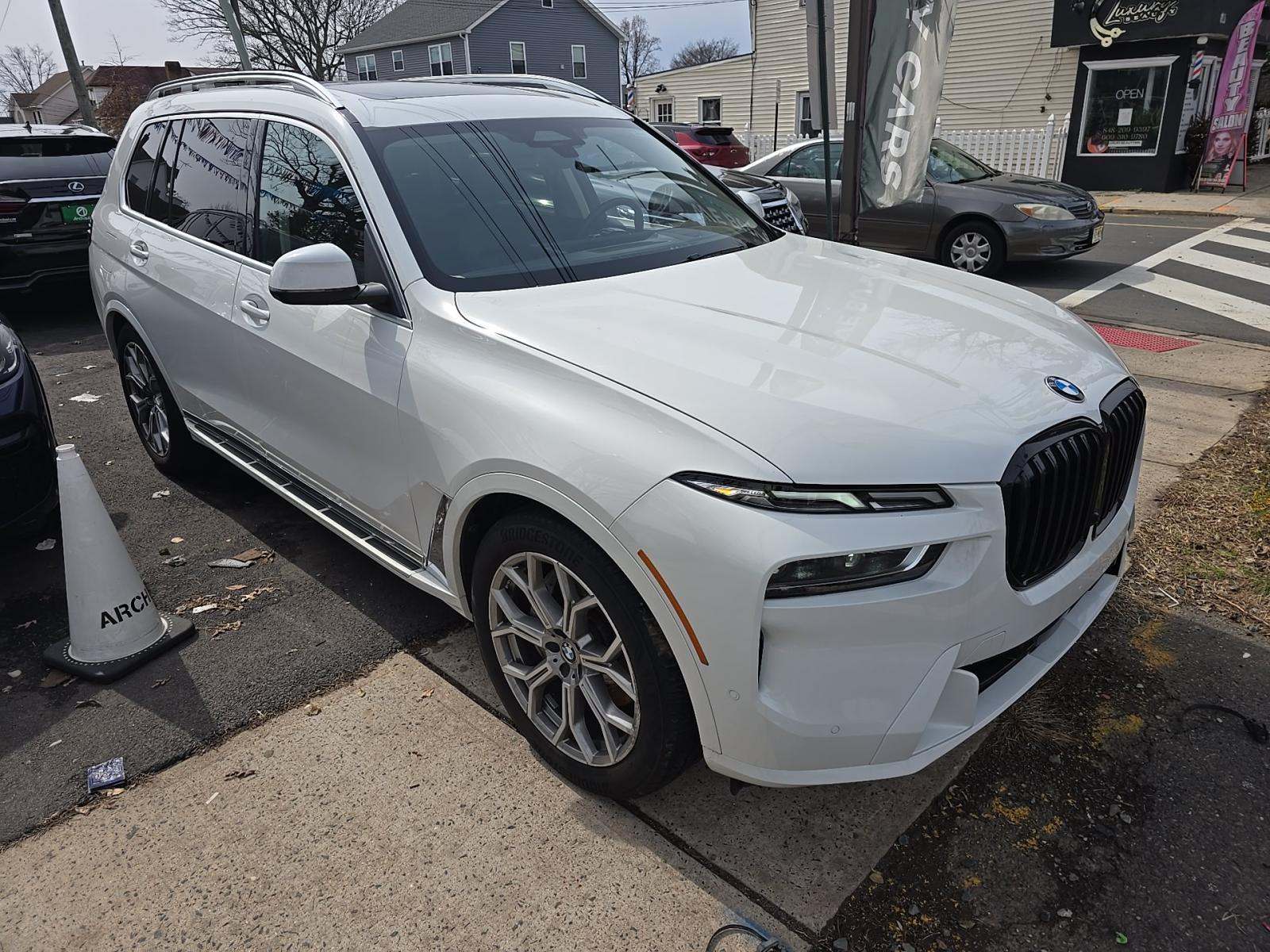 2025 BMW X7 xDrive40i AWD
