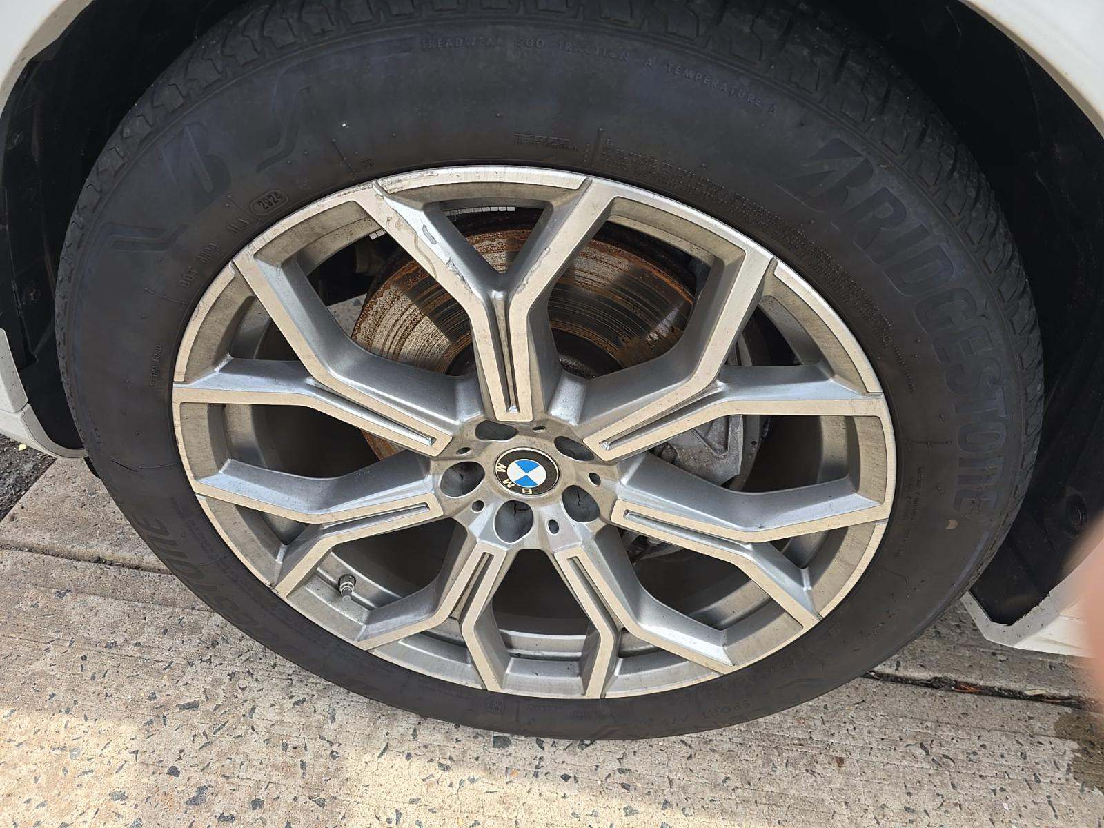 2025 BMW X7 xDrive40i AWD