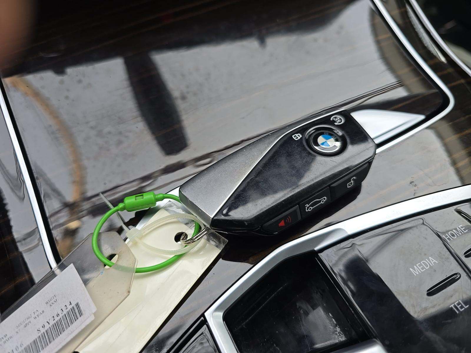 2025 BMW X7 xDrive40i AWD