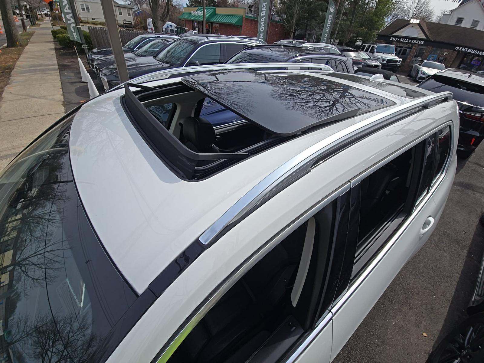 2025 BMW X7 xDrive40i AWD