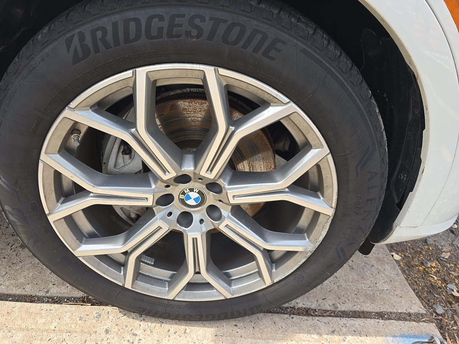 2025 BMW X7 xDrive40i AWD