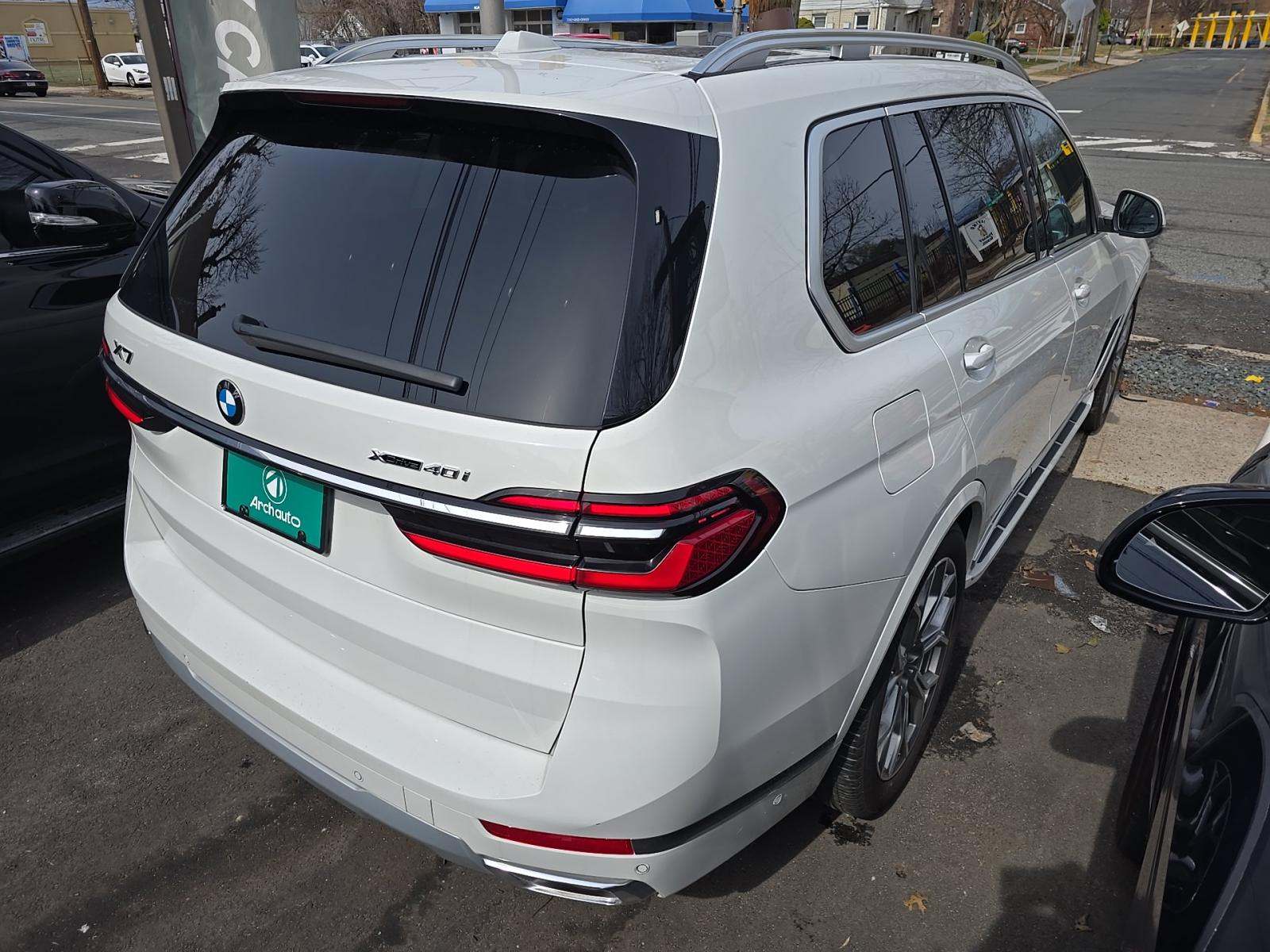 2025 BMW X7 xDrive40i AWD