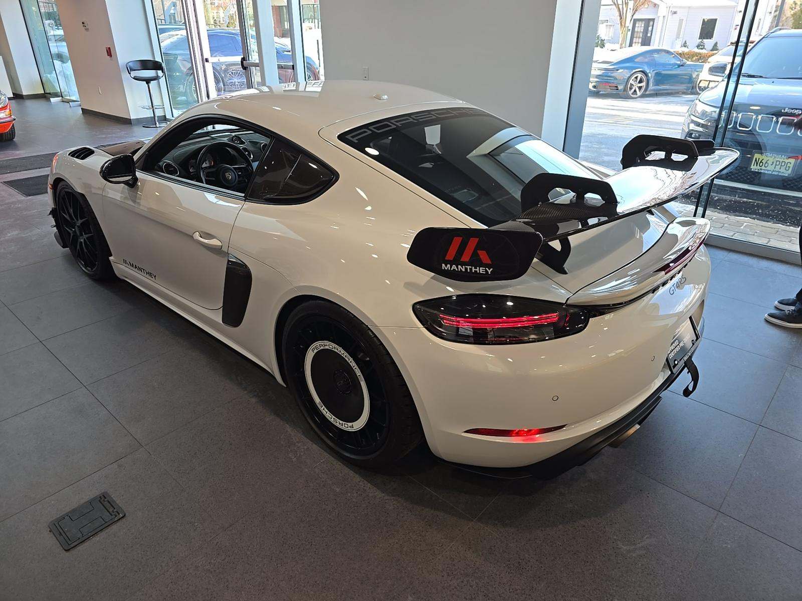 2024 Porsche 718 Cayman GT4 RS RWD