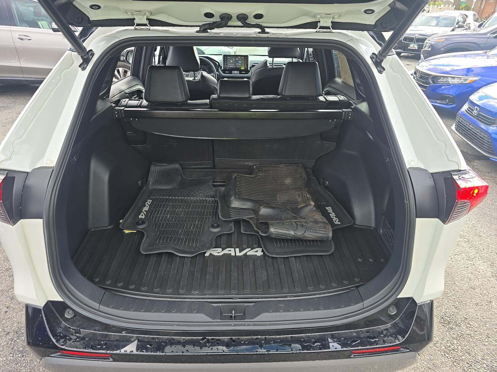 2020 Toyota RAV4 Hybrid XSE AWD