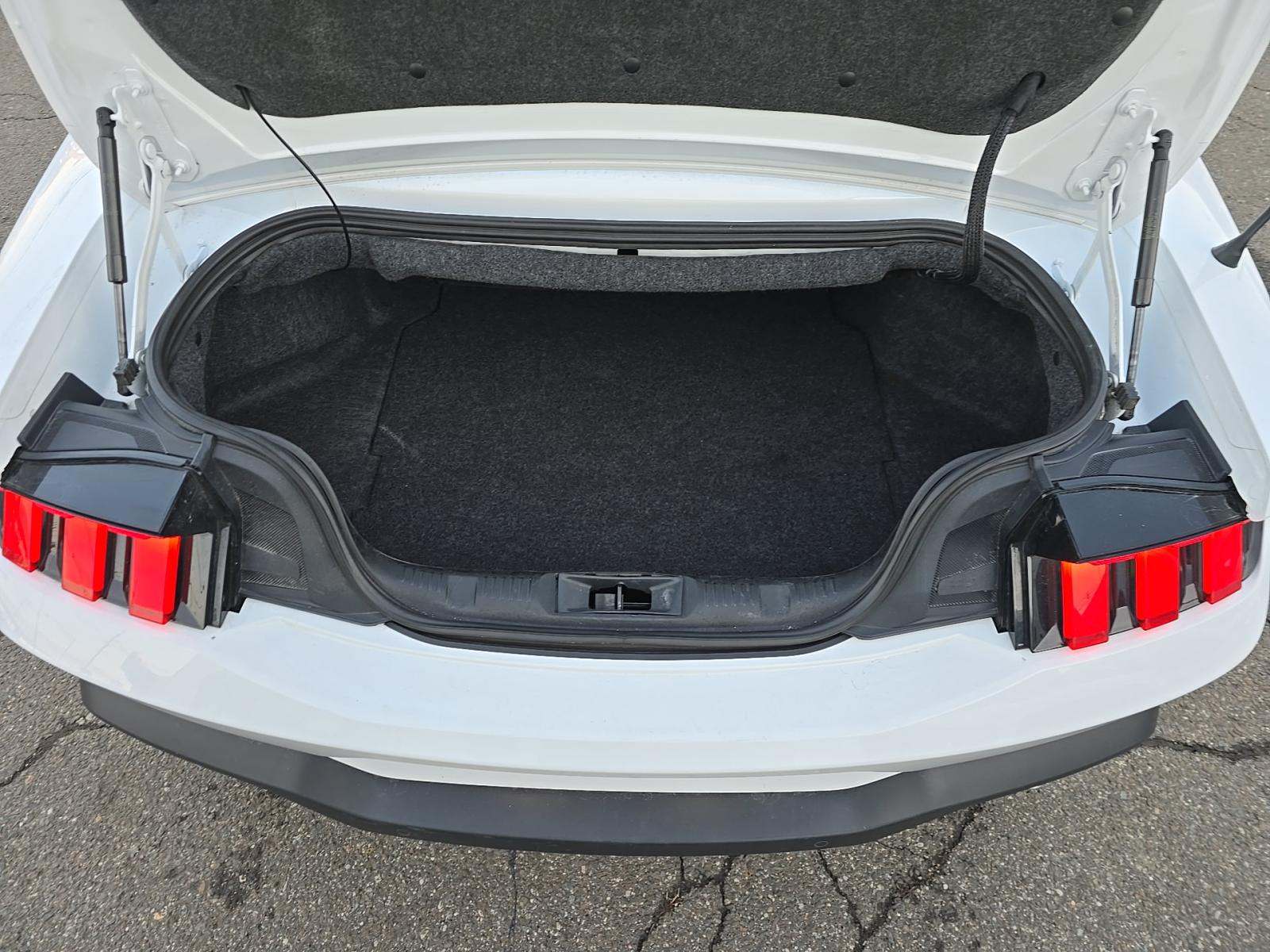 2024 Ford Mustang EcoBoost Premium RWD