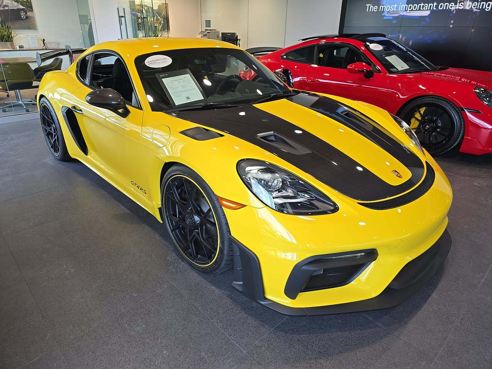2025 Porsche 718 Cayman GT4 RS RWD
