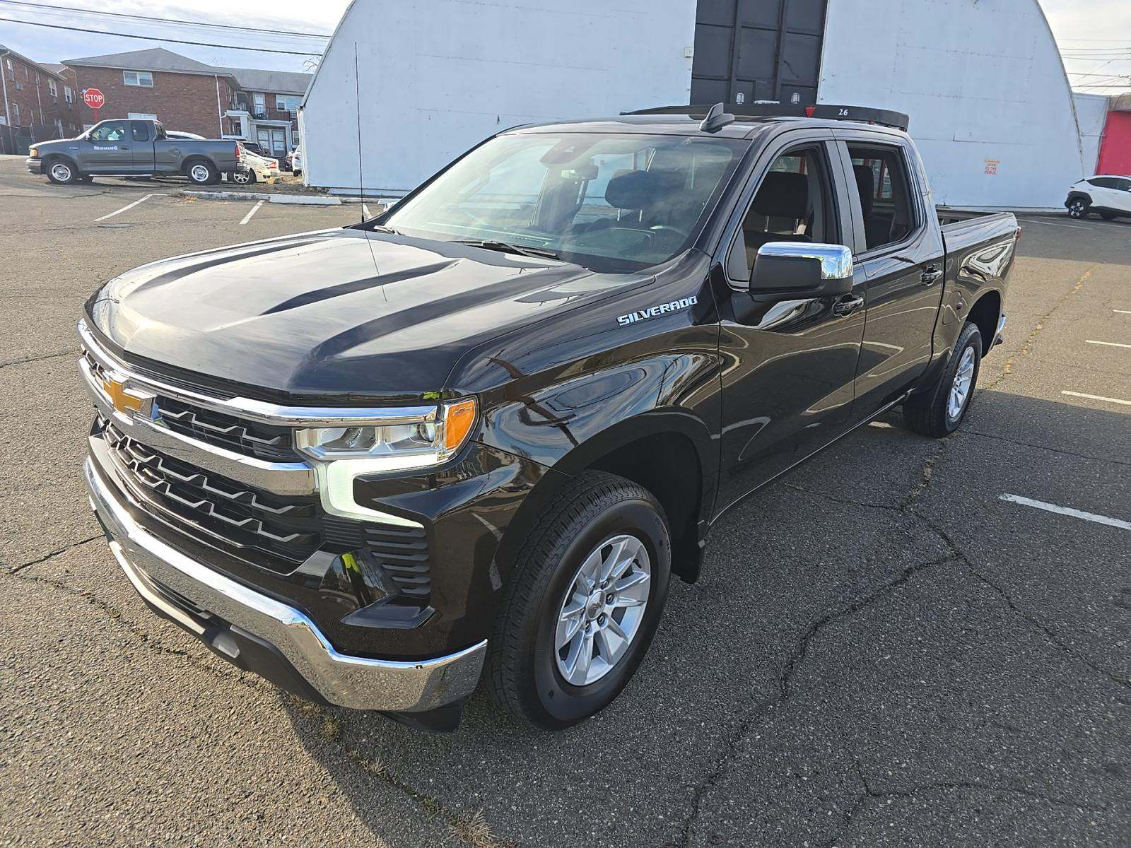 2025 Chevrolet Silverado 1500 LT RWD