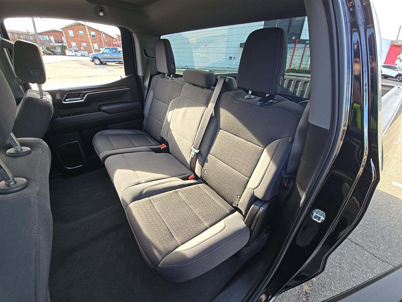 2025 Chevrolet Silverado 1500 LT RWD