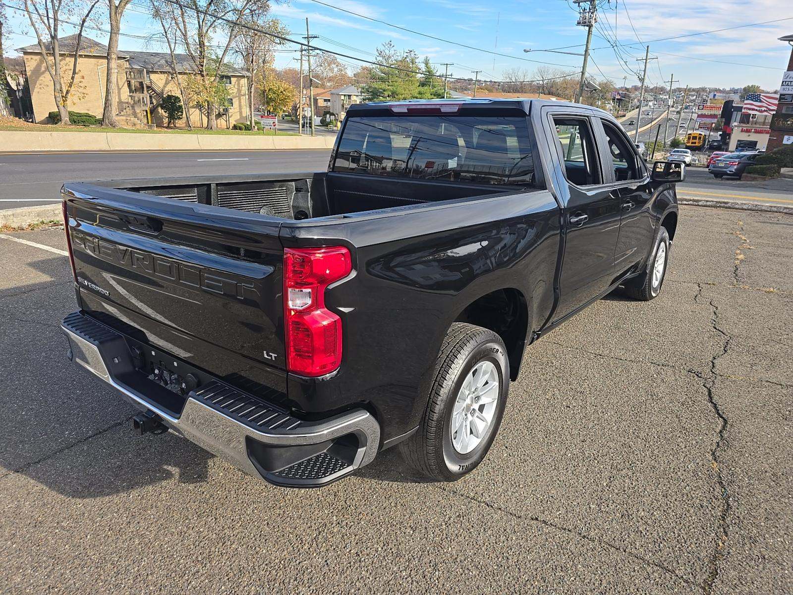 2025 Chevrolet Silverado 1500 LT RWD