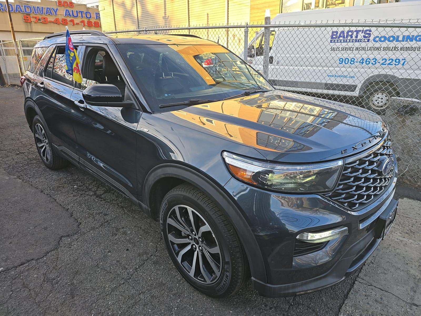 2022 Ford Explorer ST-Line AWD