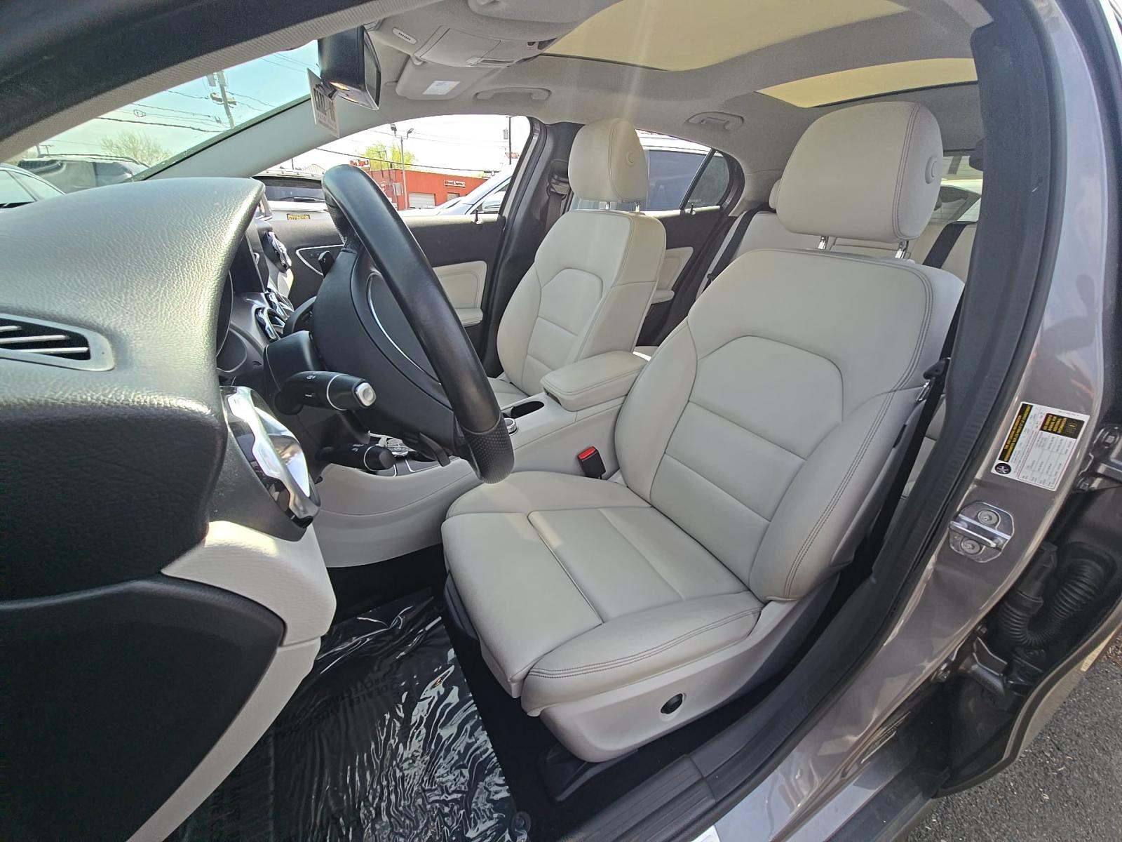 MERCEDES-BENZ GLA-CLASS - 6