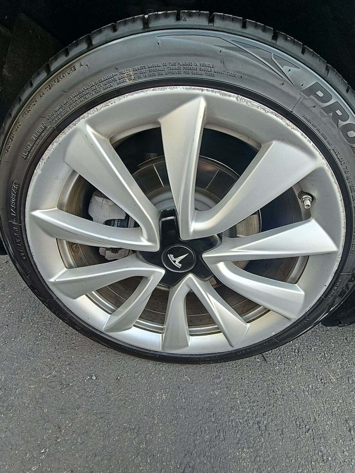 2018 Tesla Model 3 Long Range RWD