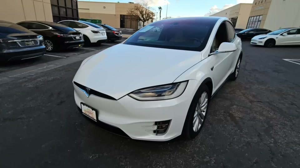2016 Tesla Model X 90D