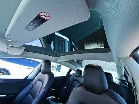 2022 Tesla Model 3 Long Range AWD