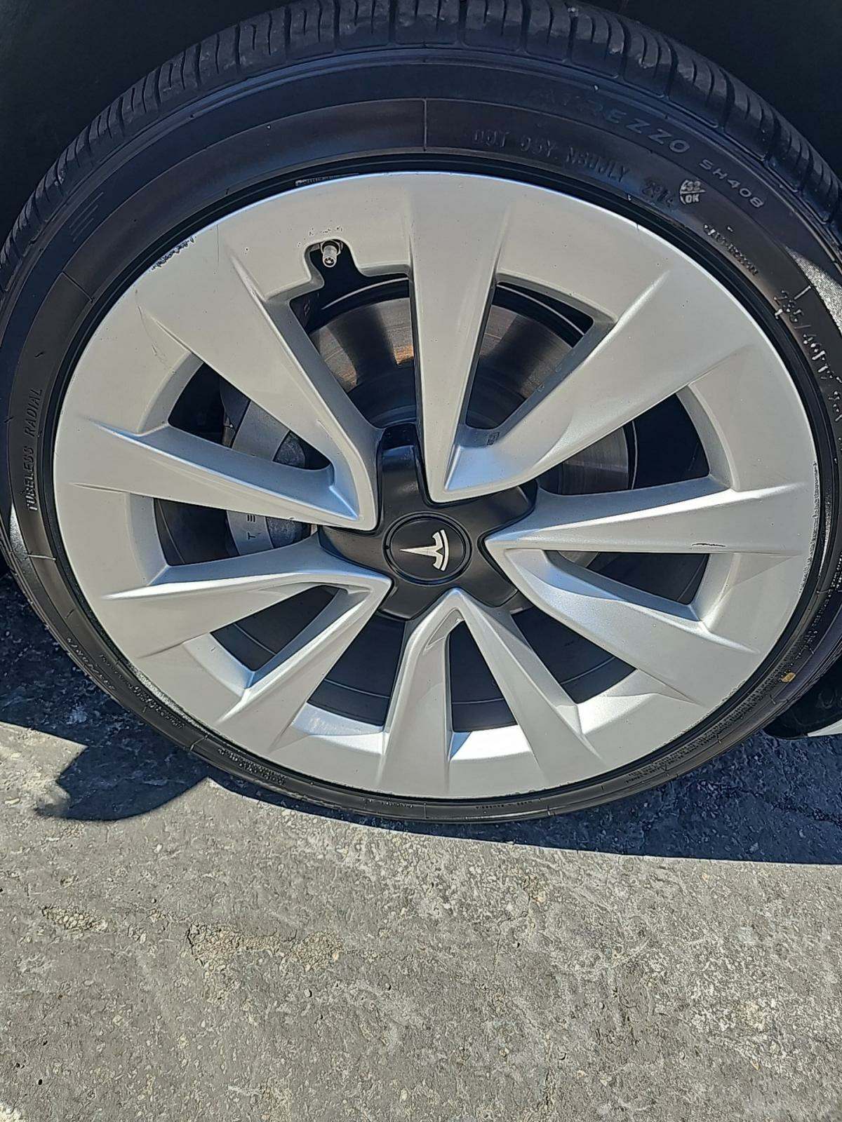 2022 Tesla Model 3 Long Range AWD