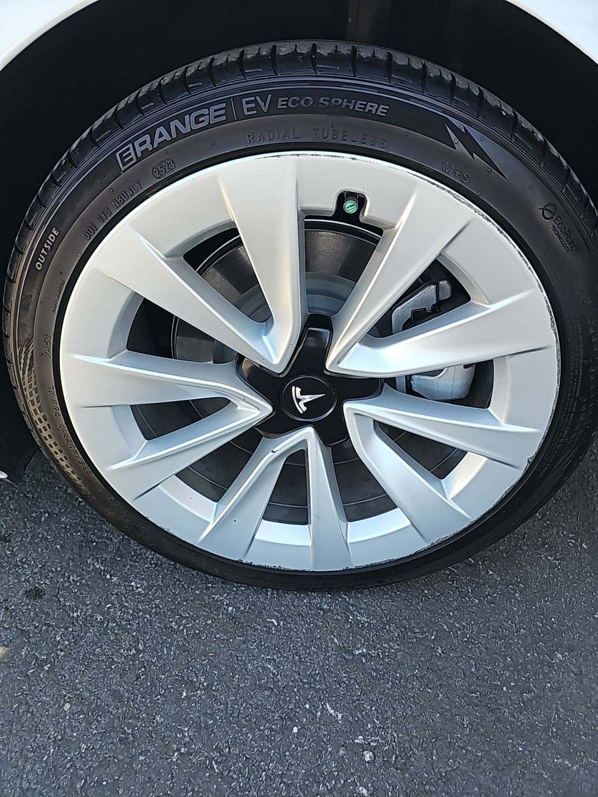 2022 Tesla Model 3 Long Range AWD