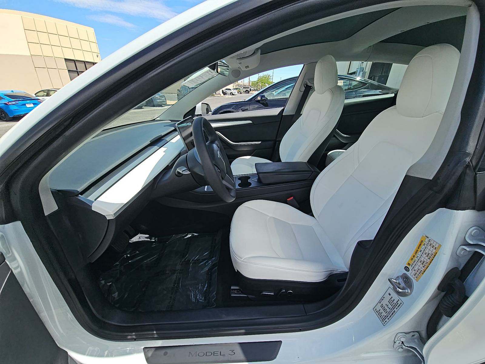 2022 Tesla Model 3 Standard Range RWD