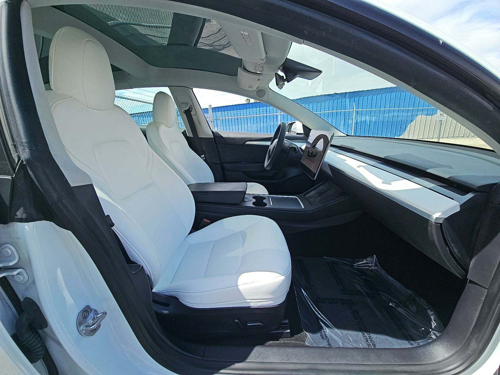 2022 Tesla Model 3 Standard Range RWD