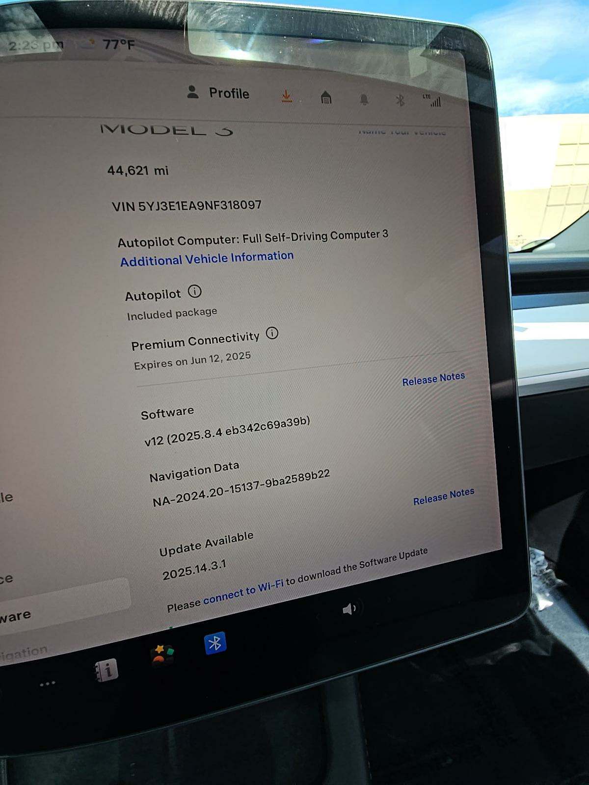 2022 Tesla Model 3 Standard Range RWD
