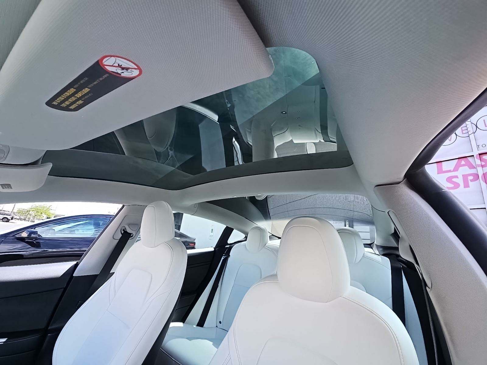 2022 Tesla Model 3 Standard Range RWD