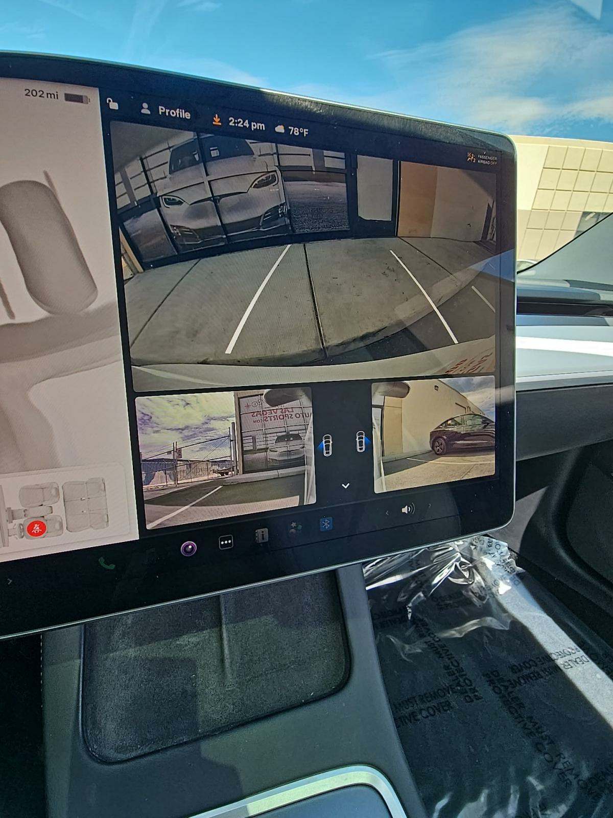 2022 Tesla Model 3 Standard Range RWD