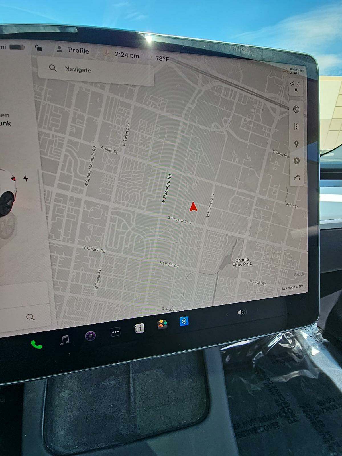2022 Tesla Model 3 Standard Range RWD