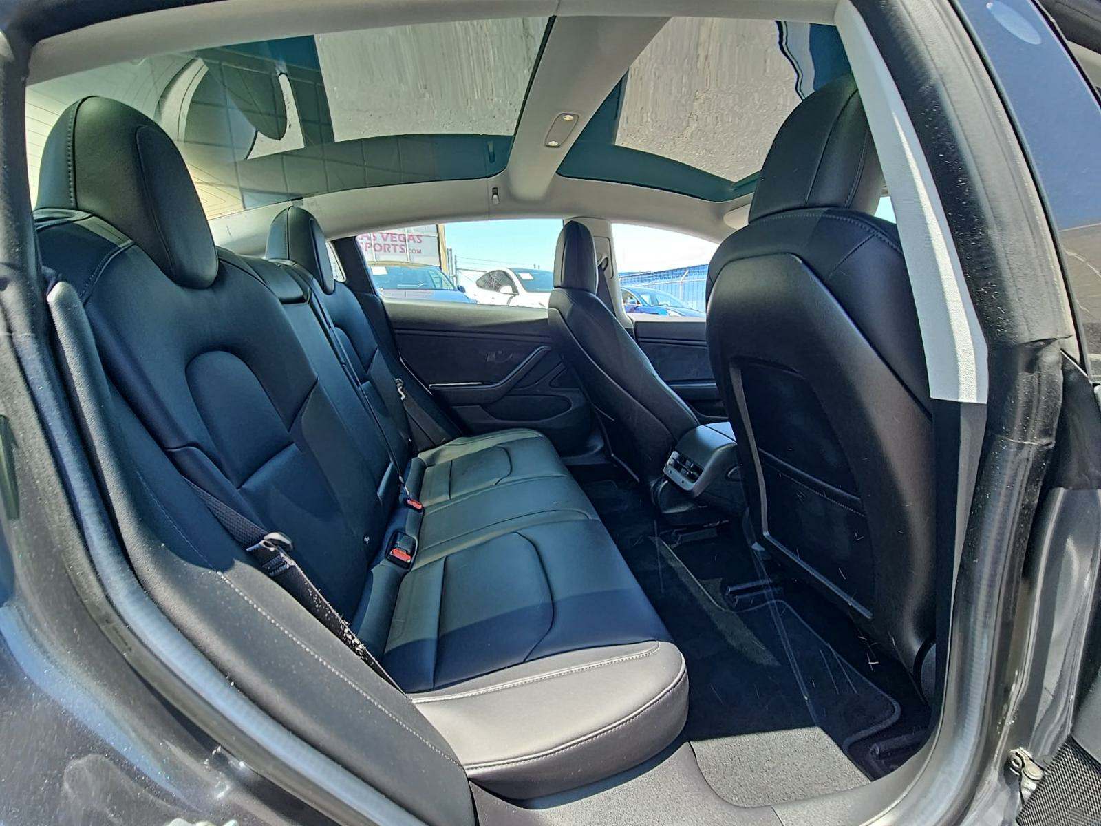 2018 Tesla Model 3 Long Range RWD