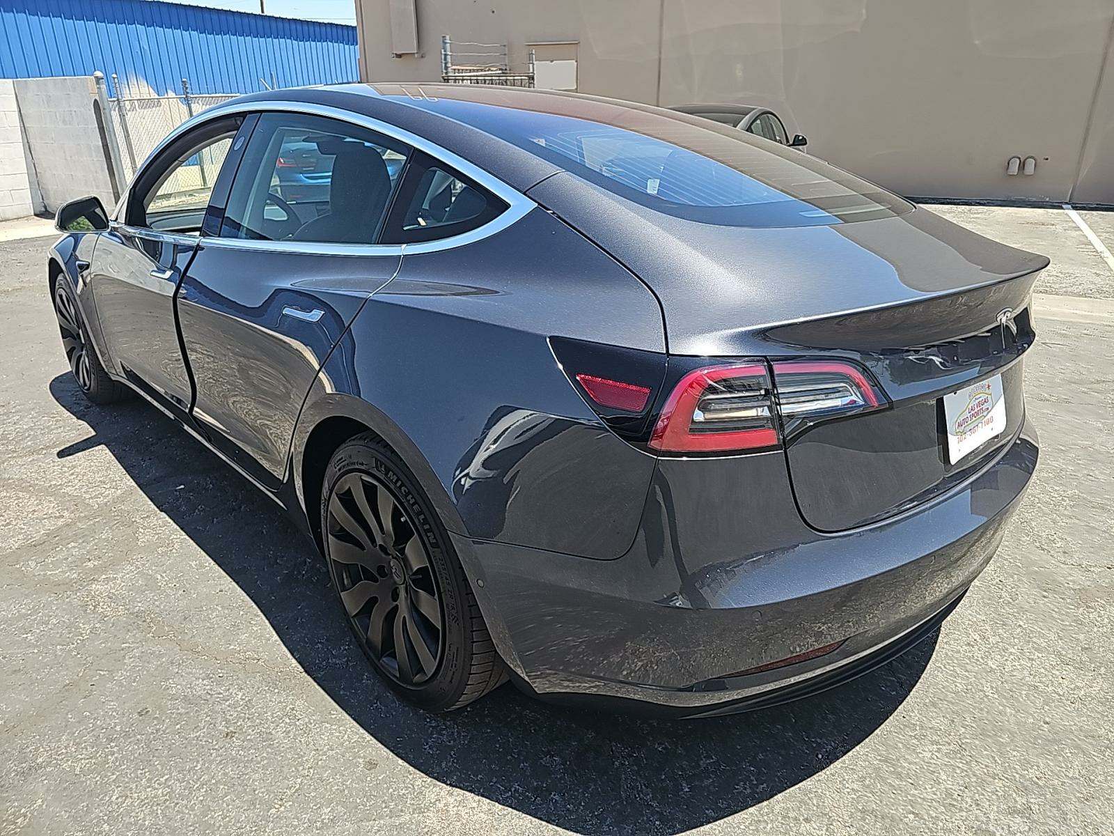 2018 Tesla Model 3 Long Range RWD